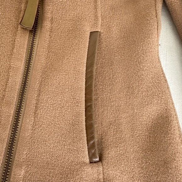 Mackage Camel Jacket - Picture 4 of 6